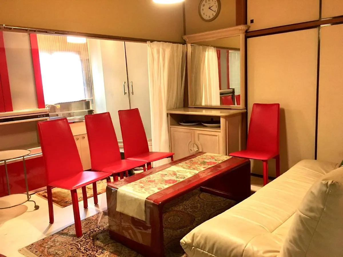 Séjour chez l'habitant Appartement Oasis Minamiyukigaya à Tōkyō