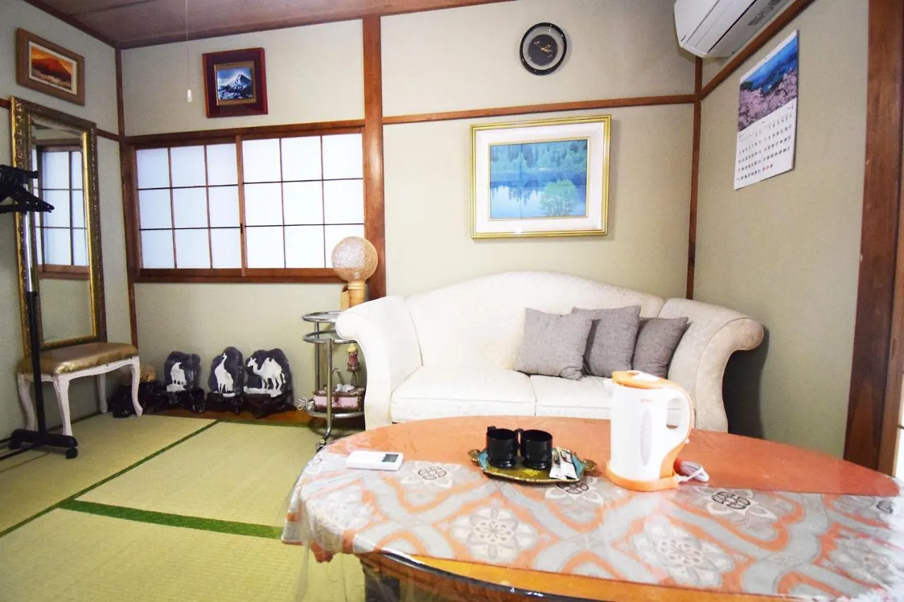 Appartement Oasis Minamiyukigaya à Tōkyō Séjour chez l'habitant